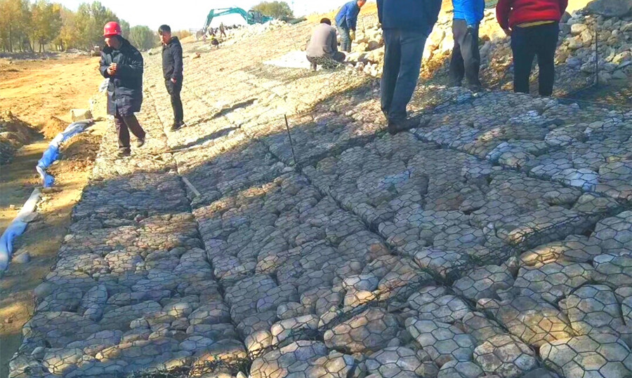 雷諾護墊護坡堤防